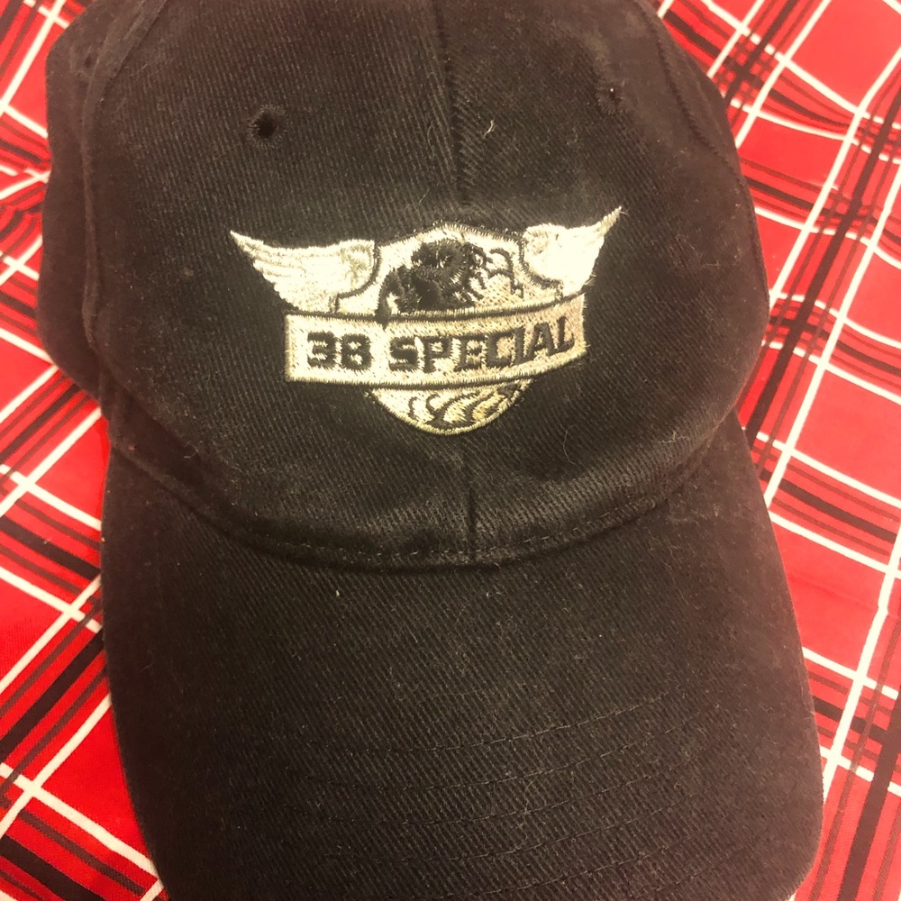 .38 Special tour cap